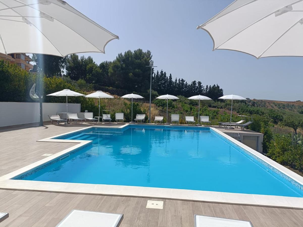 Villa Pollina บูเซโต พาลิซโซโล ภายนอก รูปภาพ