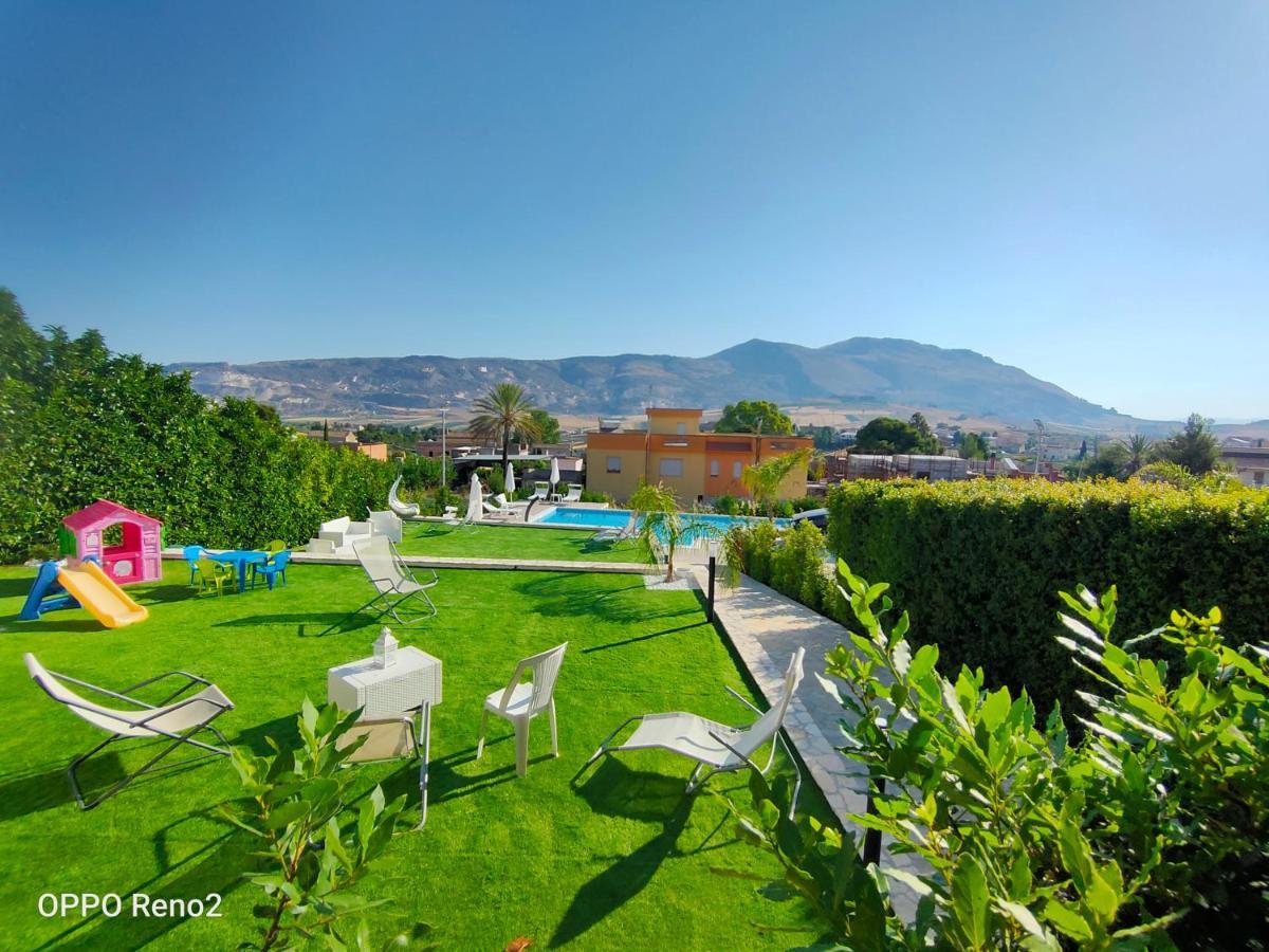 Villa Pollina บูเซโต พาลิซโซโล ภายนอก รูปภาพ