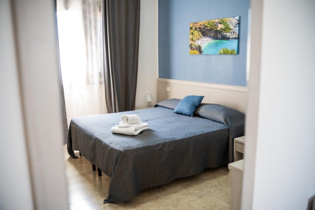 Villa Pollina บูเซโต พาลิซโซโล ภายนอก รูปภาพ