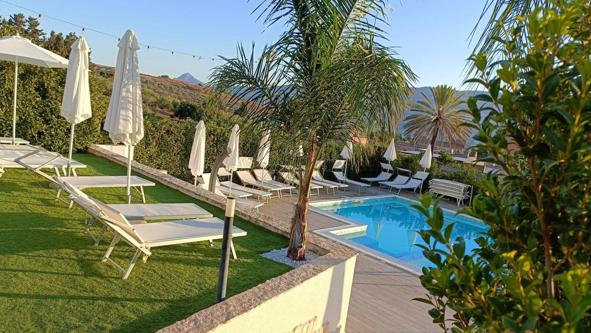 Villa Pollina บูเซโต พาลิซโซโล ภายนอก รูปภาพ